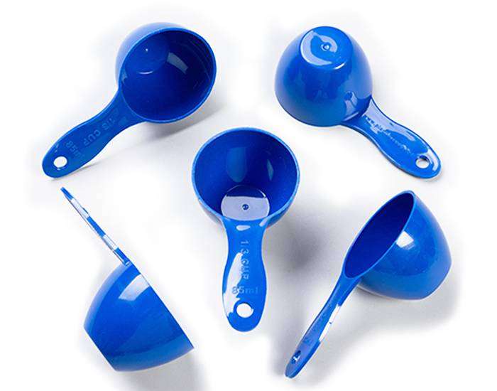 plastic scoops